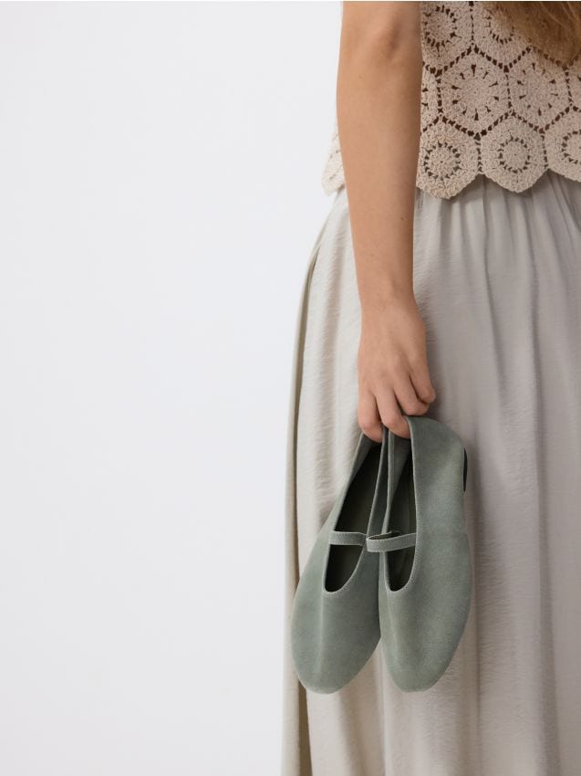 Ballerines en daim - RESERVED