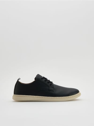 Leather derby shoes