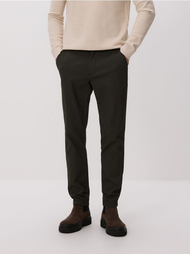 Reserved - Pantaloni chino slim cu conținut ridicat de bumbac - verde