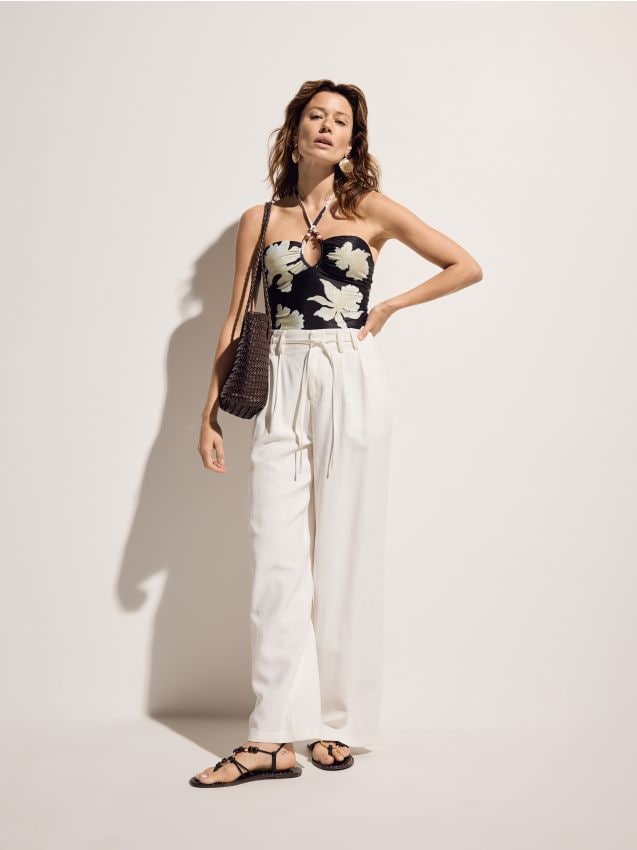 Pleated wide leg trousers - RESERVED