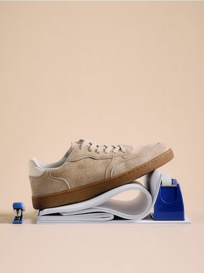 Leather rich sneakers
