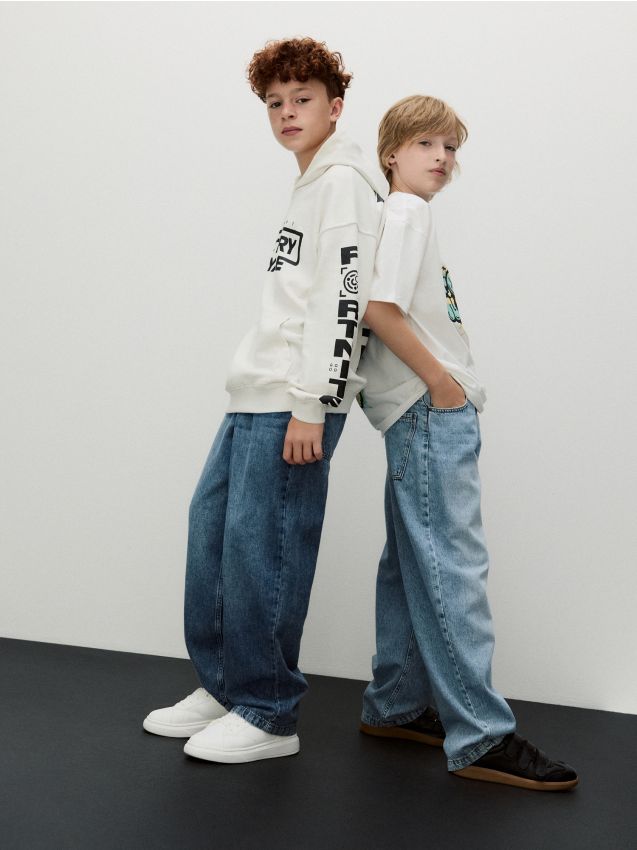 Straight jeans - RESERVED