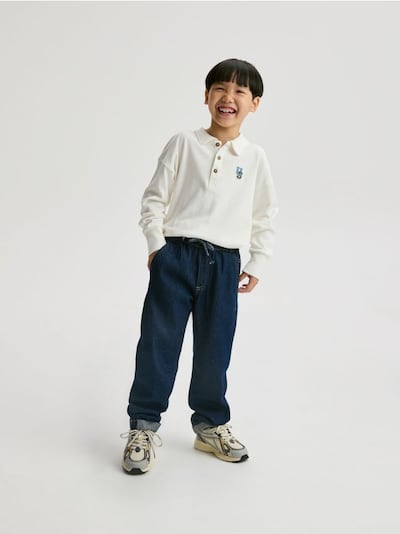 Carrot jeans