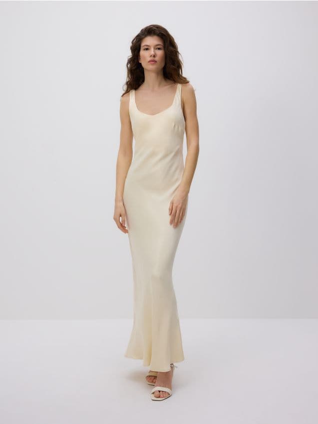 LADIES` DRESS - RESERVED