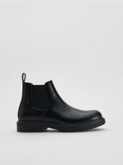 Leather Chelsea boots