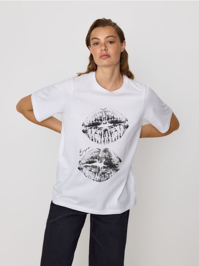 T-shirt with print - RESERVED