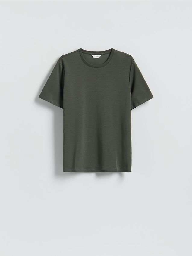 Enkel t-shirt i regular fit - RESERVED