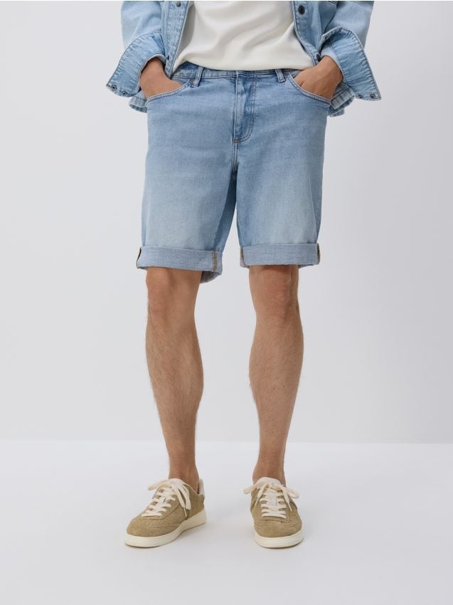Reserved - Pantaloni scurți slim fit din denim - albastru