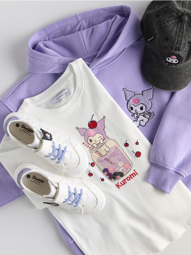 GIRLS` T-SHIRT - RESERVED