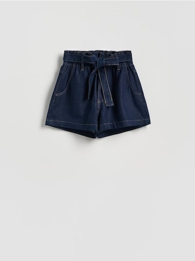 Denim shorts with tie