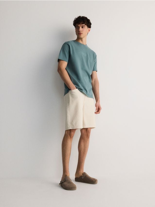 Reserved - pantaloni scurți structurați loose - crem