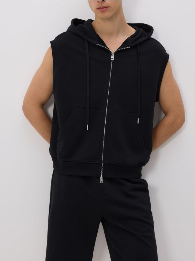 Hooded vest - RESERVED