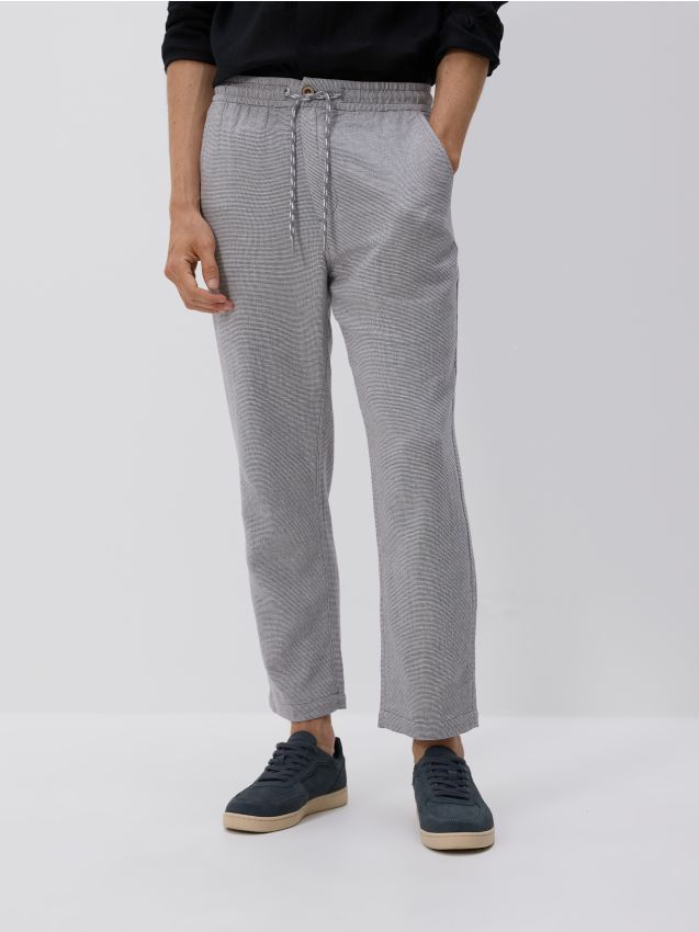 Linen blend carrot trousers - RESERVED