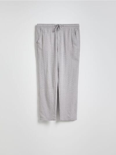 Linen rich carrot trousers