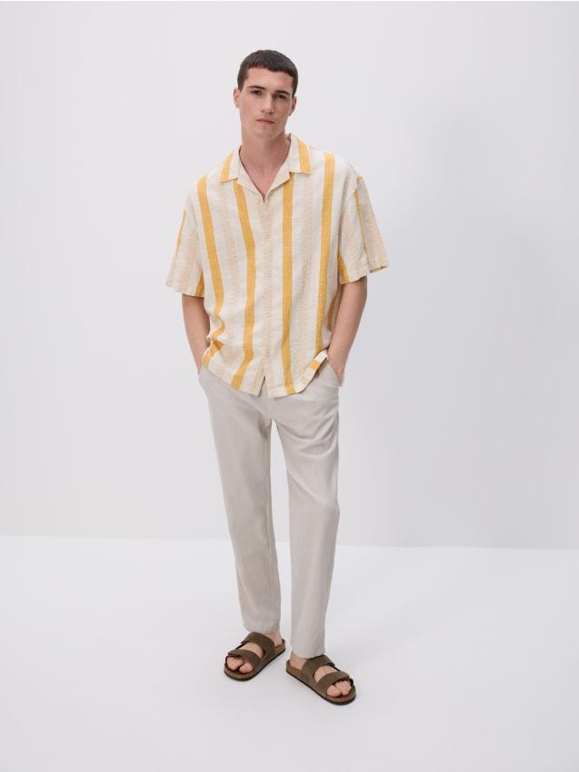 Regular linen rich trousers - RESERVED