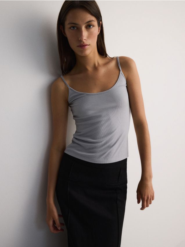Reserved - top din tricot striat cu conținut ridicat de modal - gri deschis