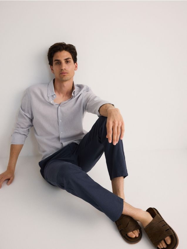 Regular chino trousers with linen blend - RESERVED