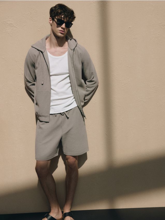 Structural sweatshirt - RESERVED
