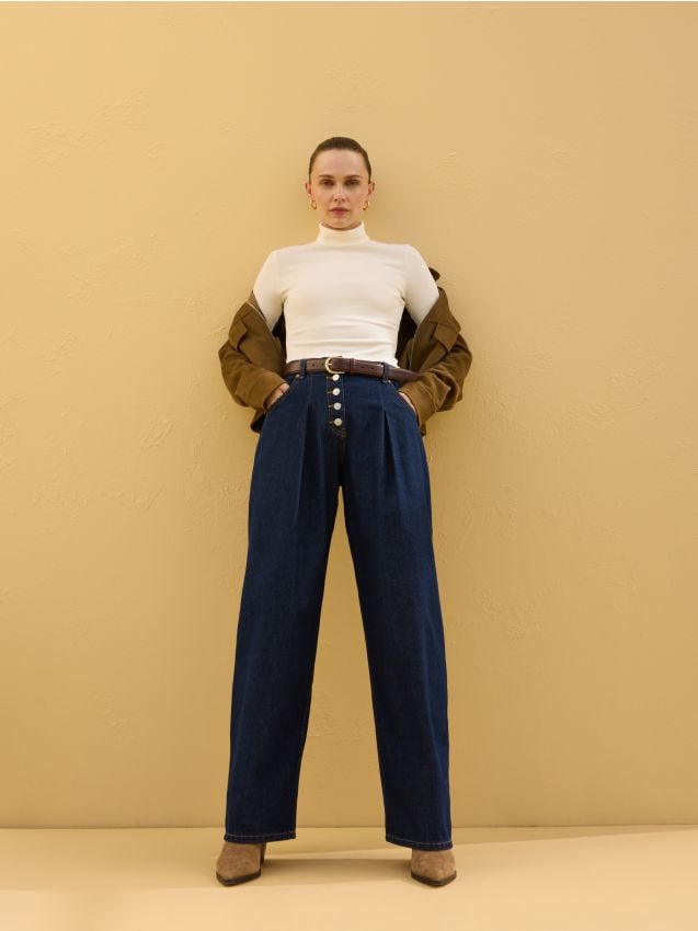 Barrel jeans med læg - RESERVED