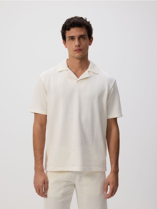 Polo comfort fit en tissu texturé - RESERVED