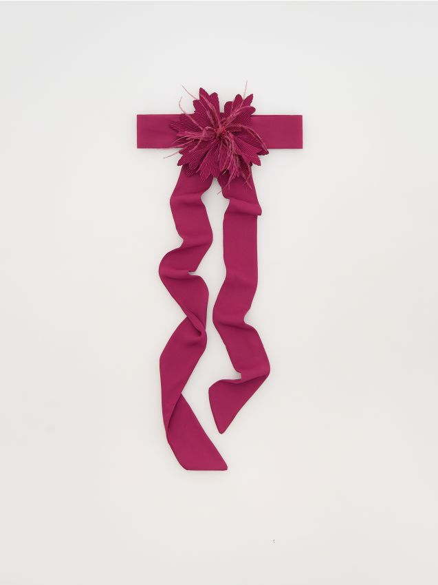 Reserved - eșarfă cu detaliu floral - roz-fuchsia