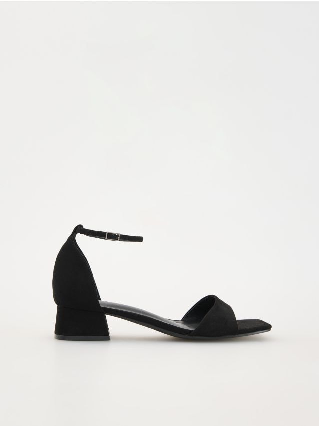 Reserved - sandale cu toc gros - negru