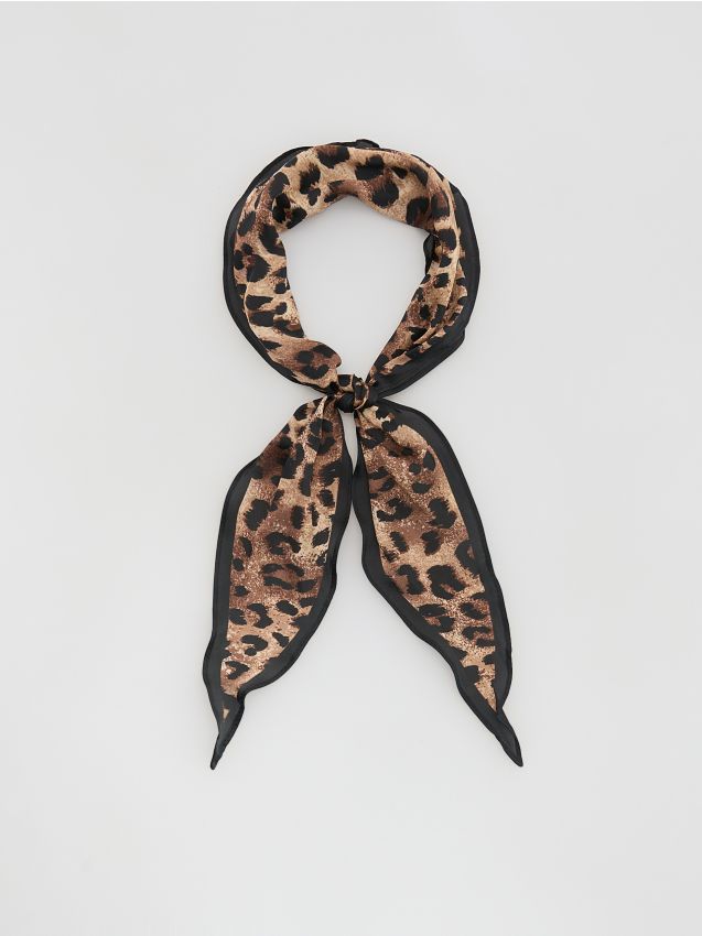 Patterned neckerchief - RESERVED