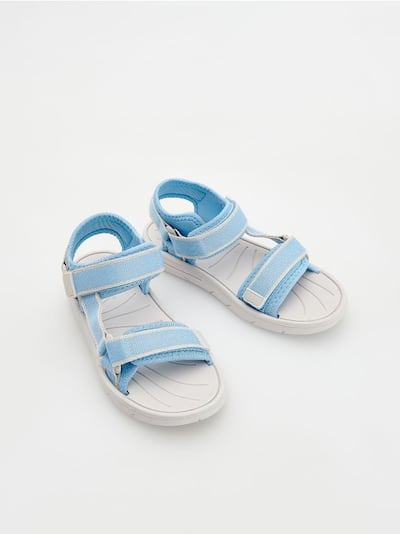 Lightweight sandals with Velcro fastening