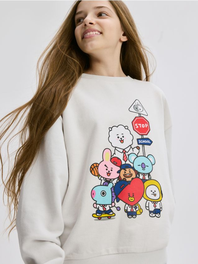 BT21 print sweatshirt - RESERVED