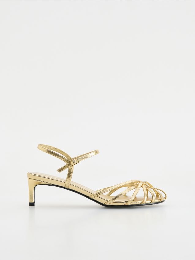 LADIES` SANDALS - RESERVED