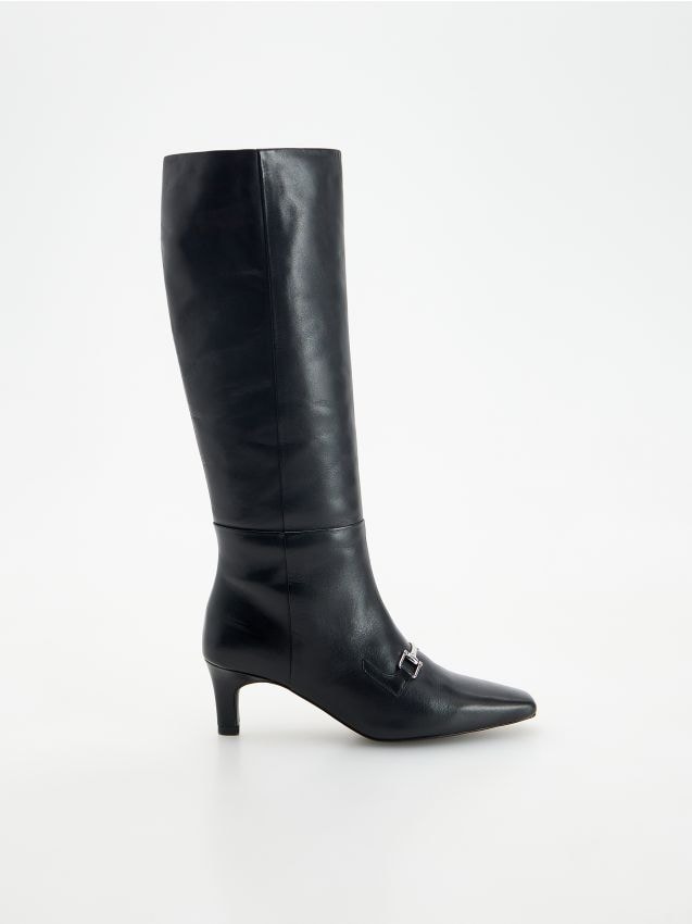 LADIES` BOOTS - RESERVED
