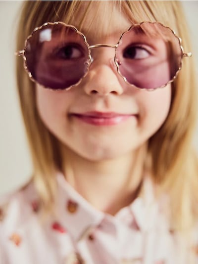 CHILDREN`S SUNGLASSES