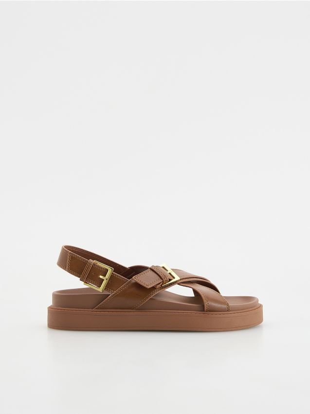 Leather sandals with buckles - RESERVED