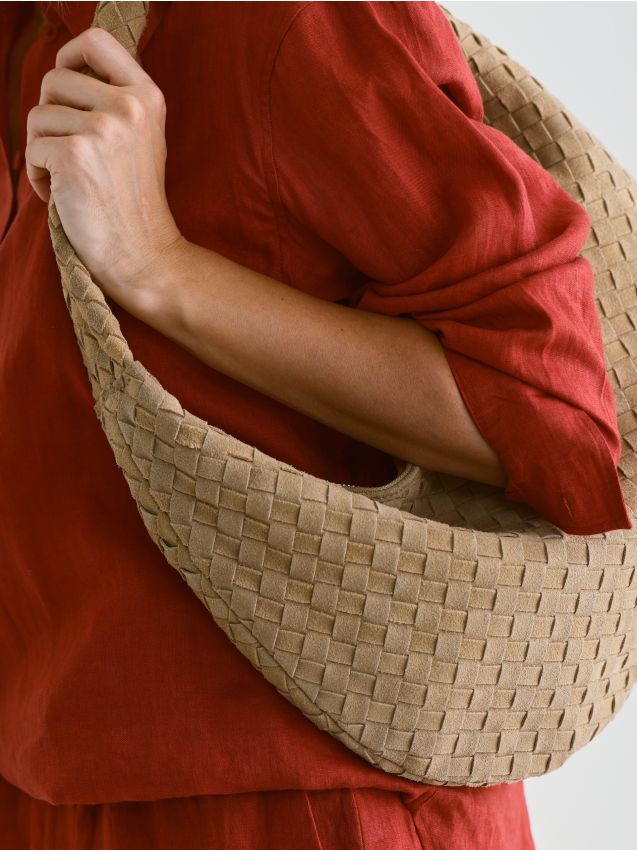 LADIES` BAG - RESERVED
