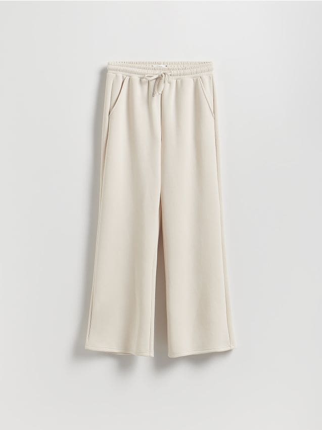 Sportske pantalone od modala - RESERVED