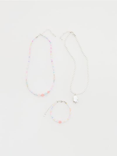 CHILDREN`S NECKLACE & BRACELET
