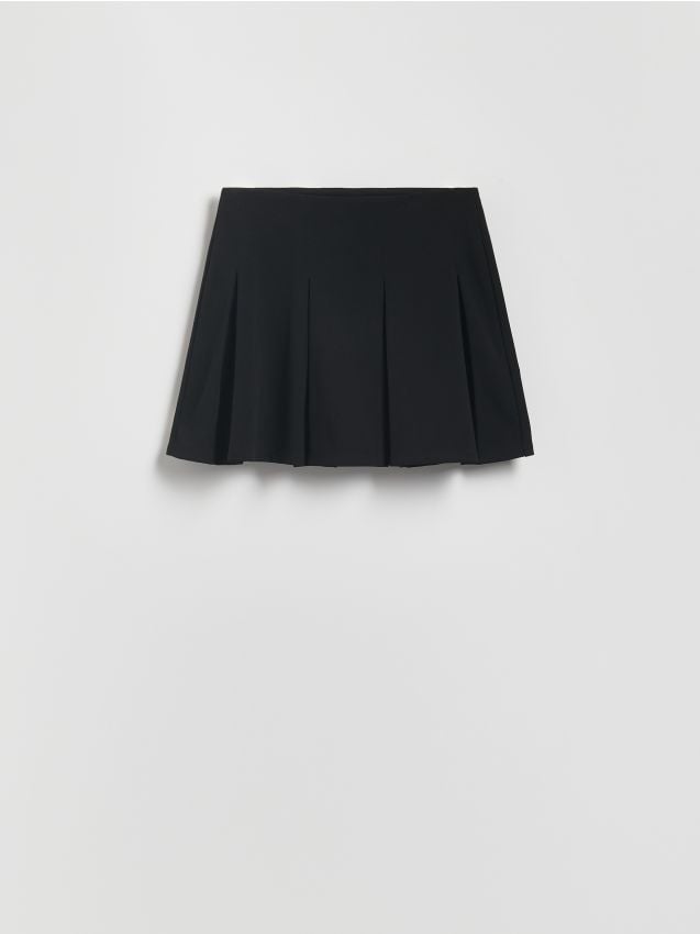 Pleated mini skirt - RESERVED