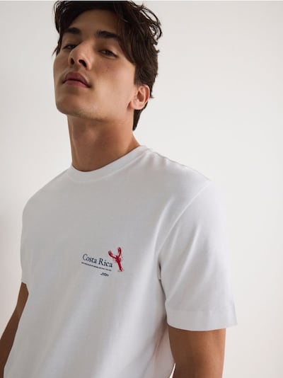 Regular fit T-shirt met print op de achterkant