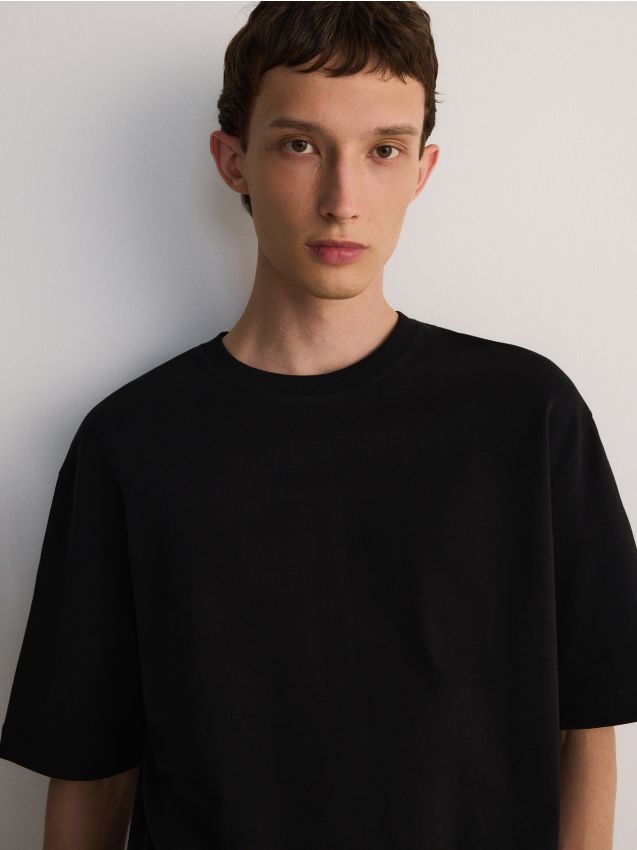 Reserved - tricou uni boxy - negru