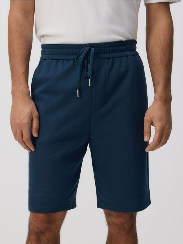 Reserved - Pantaloni scurți regular - Albastru metalizat Reserved - Pantaloni scurți regular - Albastru metalizat