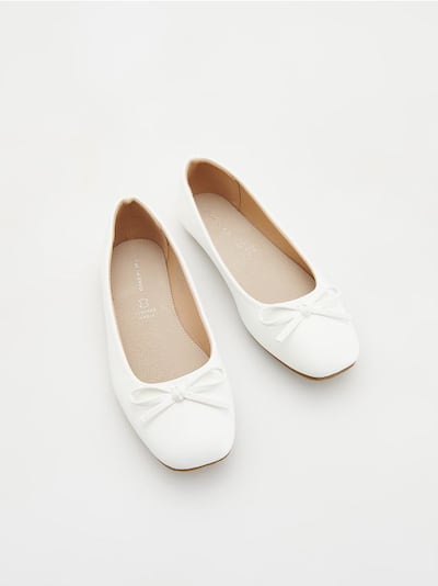 Ballerines blanches à nœud