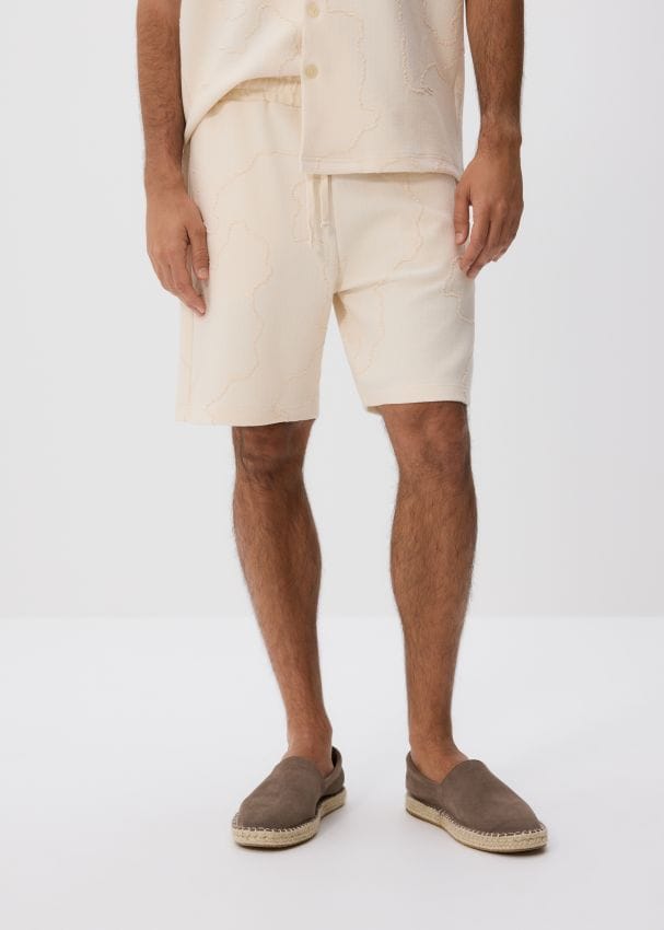 Regular short met patroon - RESERVED