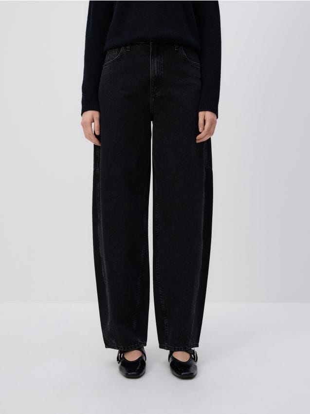 Reserved - Blugi barrel leg - negru