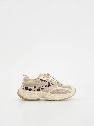 Sneakers med dyremotiv