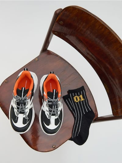 Sportowe sneakersy