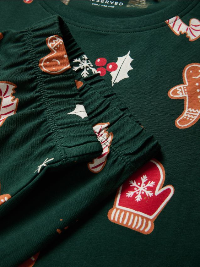 Pyjamassæt med juletema - RESERVED