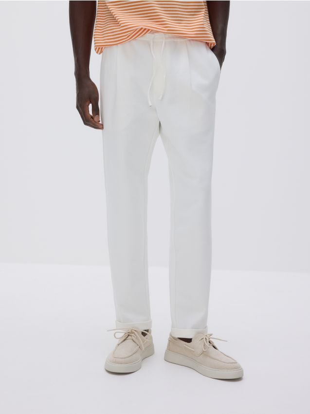 Joggers with tie up waist - RESERVED