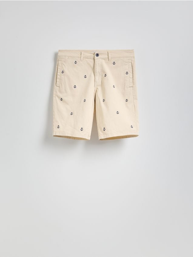 Regular shorts with embroidery detail - RESERVED