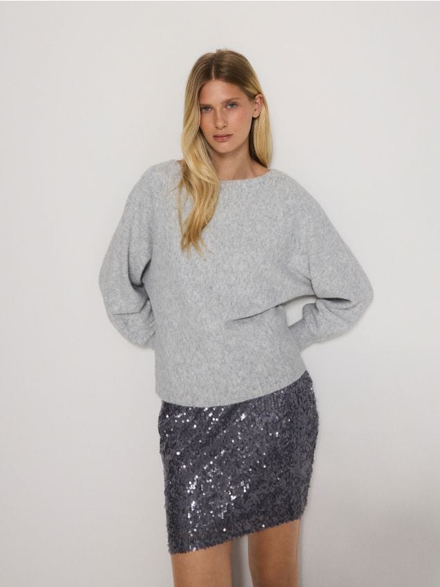 Sweter z bufiastym rękawem - RESERVED