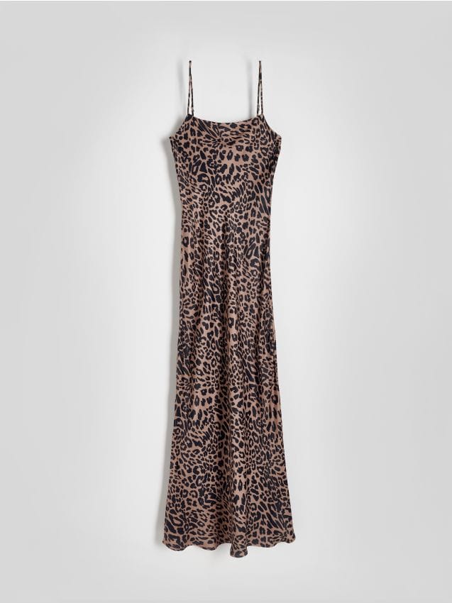 Maxikleid mit hohem Viskoseanteil - RESERVED